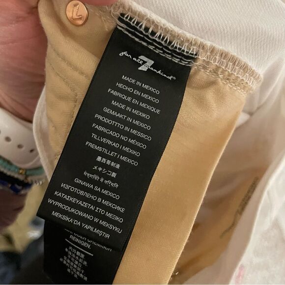 7 For All Mankind High Waist Cropped White Straight Button Fly Jean Size 31 - Picture 10 of 14